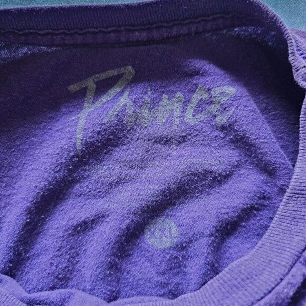 Prince Purple Graphic T-Shirt XXL Cotton Unisex Casual Music Tee - Picture 3 of 8